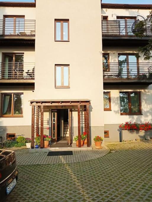 Urocze Mieszkanie 1 Z Parkingiem Katowice Exterior photo
